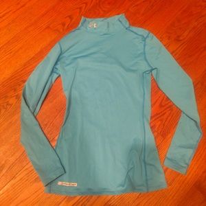 Under Armour Fitted Coldgear top
